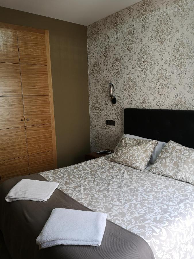 Hostal Juan Bravo Сеговия Екстериор снимка