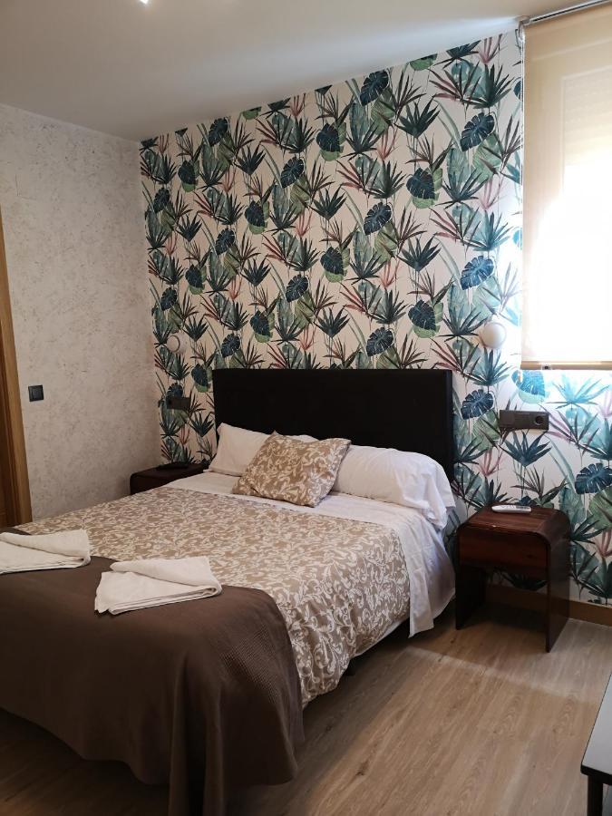 Hostal Juan Bravo Сеговия Екстериор снимка